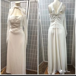 Destinations by Mon Cheri, woman, wedding dress, vanilla color, size 6!